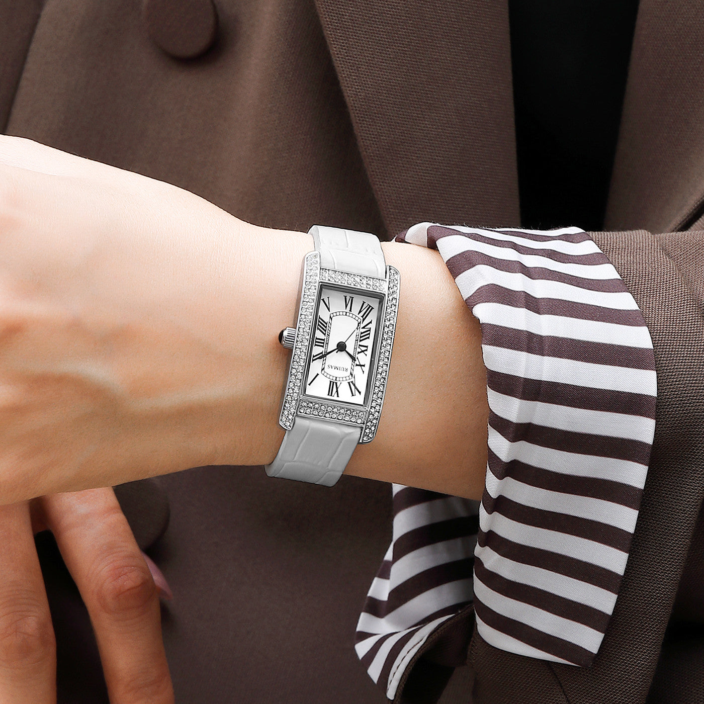 RUIMAS Brand Wrist Watches For Women Square Rose Gold WristWatch Fashion Luxury Leather Female Casual Ladies Quartz Watch Clock